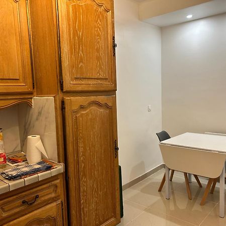 Chambre 14M2 Massy  Dış mekan fotoğraf